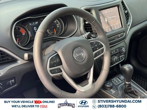 Used 2022 Jeep Cherokee Latitude w/ Sun & Sound Group AWD/4WD image 20