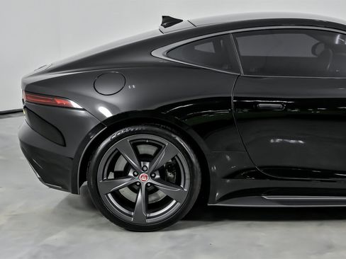 Used 2018 Jaguar F-TYPE 400 Sport image 13