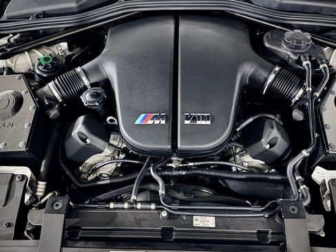 Used 2007 BMW M6 Coupe image 24