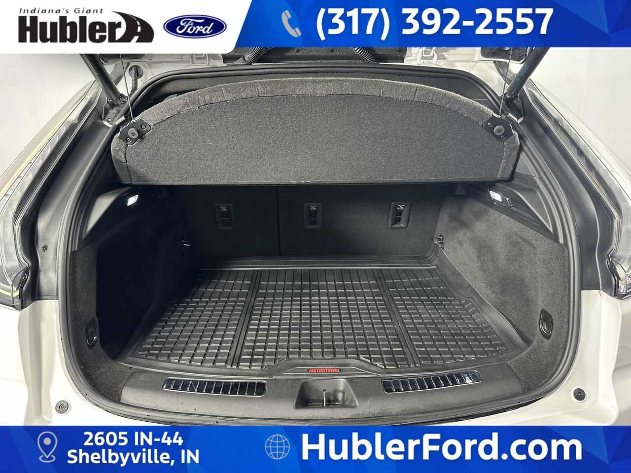 Used 2023 Cadillac XT4 Sport w/ Driver Assist Package AWD/4WD image 23
