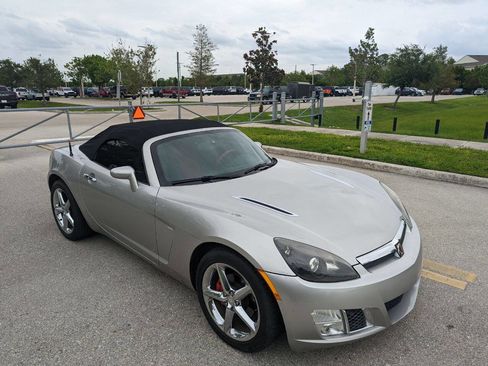 Used 2007 Saturn Sky Red Line image 8