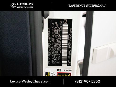 Used 2024 Lexus ES 350 w/ Premium Package image 39