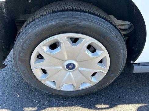 Used 2018 Ford Transit Connect XL image 24