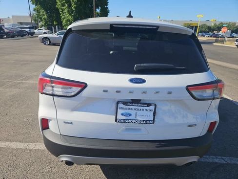 Used 2022 Ford Escape SE FWD image 7