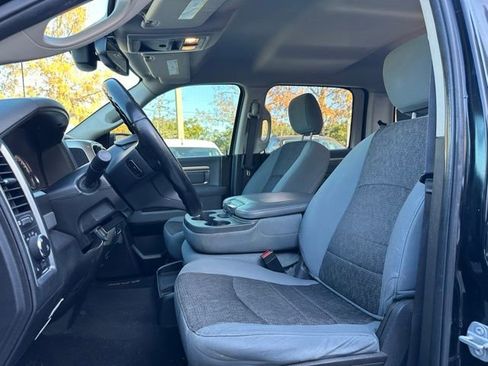 Used 2019 RAM 1500 Big Horn image 12