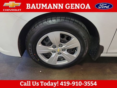 Used 2016 Chevrolet Cruze LS FWD image 24
