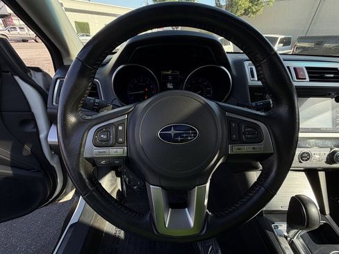 Used 2017 Subaru Outback 2.5i Limited AWD/4WD image 43