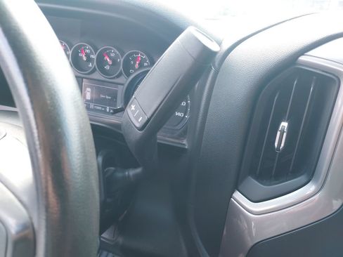 Used 2021 Chevrolet Silverado 1500 Custom Trail Boss w/ LPO, Dark Essentials Package AWD/4WD image 24