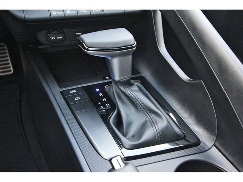 Certified 2026 Hyundai Elantra Sport w/ Cargo Package FWD image 29