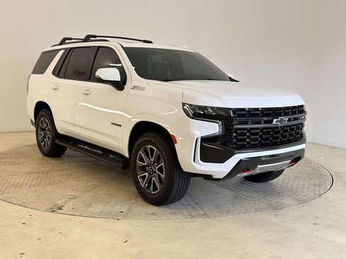 Used 2024 Chevrolet Tahoe Z71 w/ Z71 Off-Road Package AWD/4WD image 7