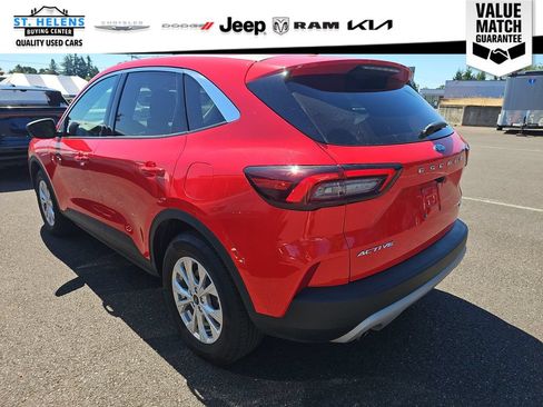 Used 2024 Ford Escape Active AWD/4WD image 4
