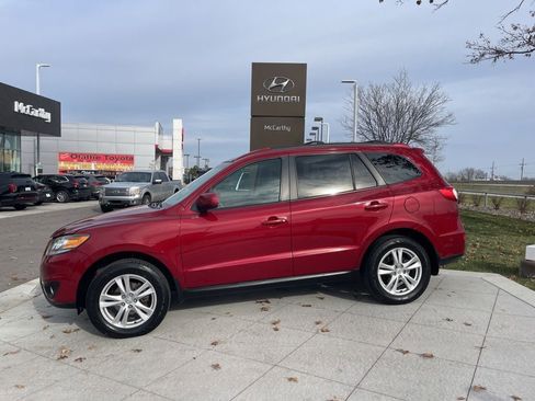 Used 2012 Hyundai Santa Fe SE w/ Premium Pkg 3 FWD image 2