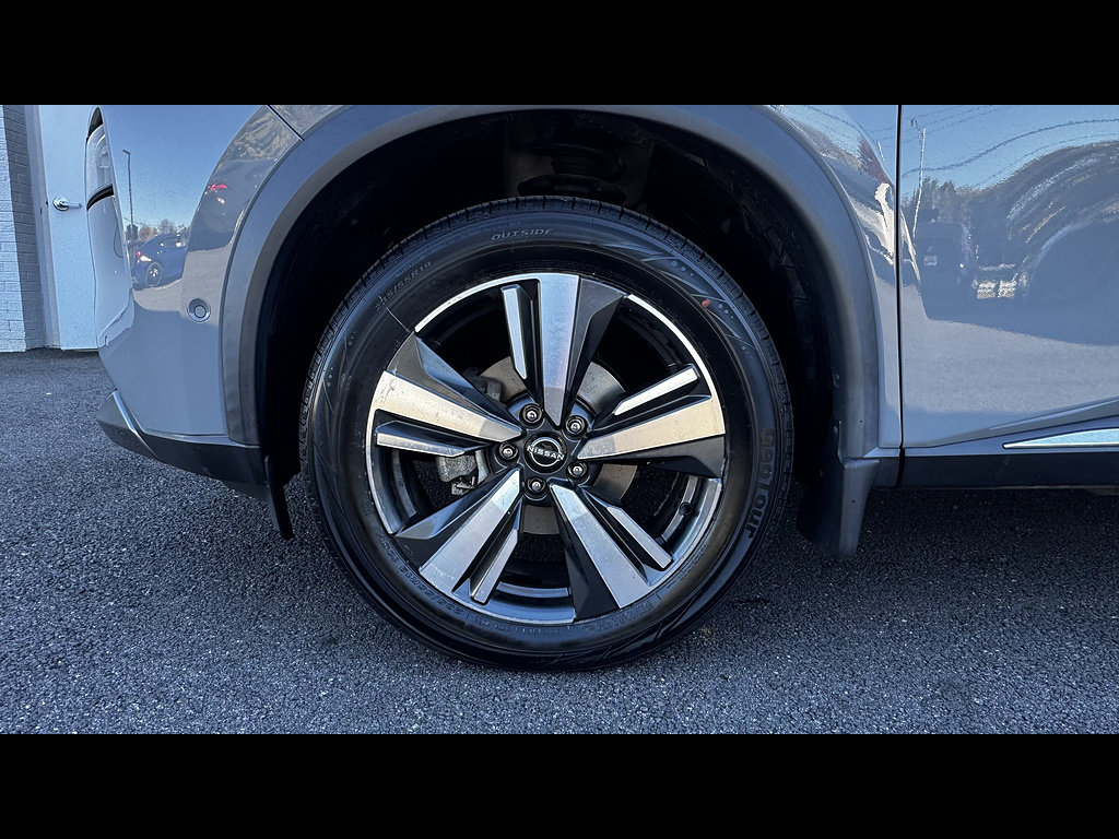 Used 2023 Nissan Rogue SL w/ SL Premium Package AWD/4WD image 15