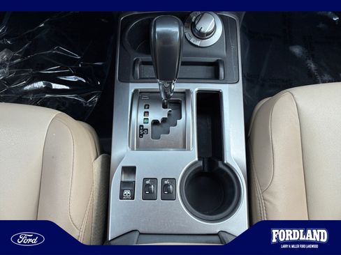 Used 2018 Toyota 4Runner SR5 Premium AWD/4WD image 30
