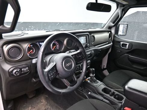 Certified 2018 Jeep Wrangler Unlimited Sport S AWD/4WD image 13