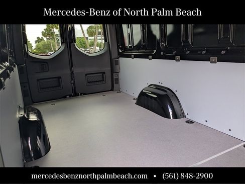 New 2025 Mercedes-Benz Sprinter 2500 image 23