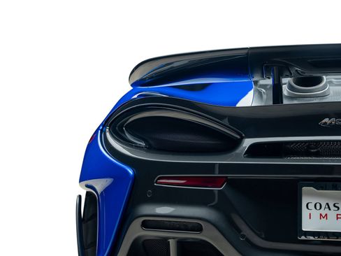 Used 2020 McLaren 600LT Spider RWD image 13