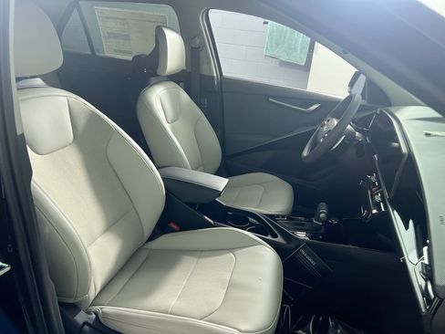 New 2026 Kia Niro EX w/ EX Premium Package FWD image 28