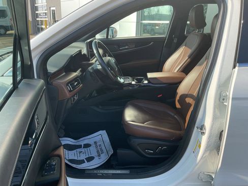 Used 2023 Lincoln Nautilus Reserve image 9