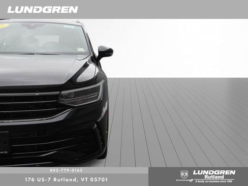 Used 2022 Volkswagen Tiguan SE R-Line image 52