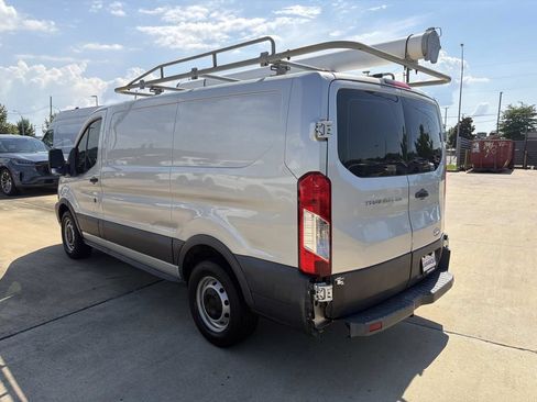 Used 2015 Ford Transit 150 130 Low Roof RWD image 6