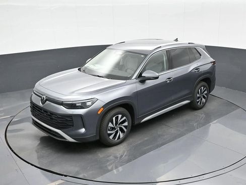 New 2025 Volkswagen Tiguan S image 24