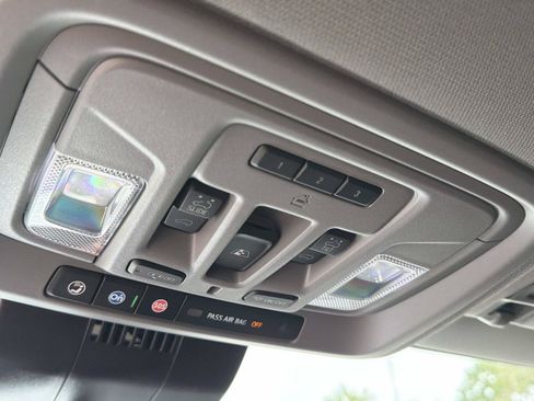 Used 2025 GMC Sierra 1500 Denali AWD/4WD image 29