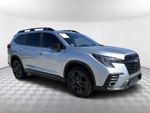 Used 2024 Subaru Ascent Onyx Edition image 1