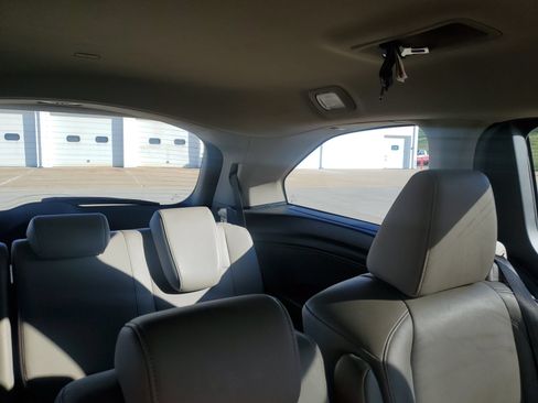 Used 2019 Honda Odyssey EX-L image 15