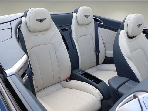 Used 2024 Bentley Continental GT AWD/4WD image 24