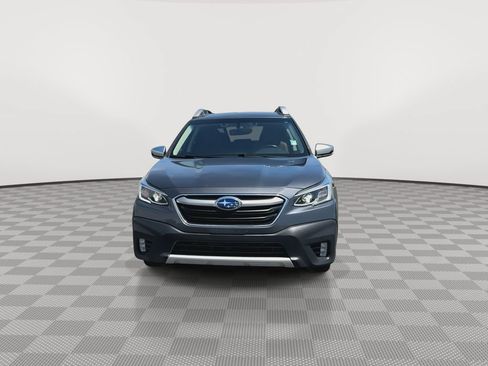 Used 2022 Subaru Outback Touring w/ Popular Package #2 AWD/4WD image 3