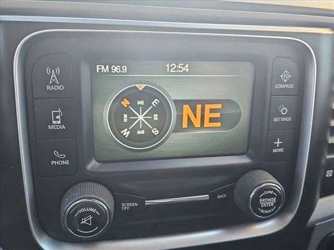 Used 2018 RAM 2500 Tradesman w/ Chrome Appearance Group image 12