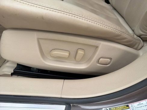 Used 2012 Nissan Maxima 3.5 SV w/ Premium Pkg FWD image 10