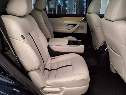 Used 2024 MAZDA CX-90 3.3 Turbo S w/ Premium Plus AWD/4WD image 13