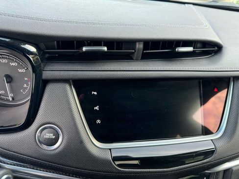 Used 2024 Cadillac XT5 Sportv w/ Technology Package image 20