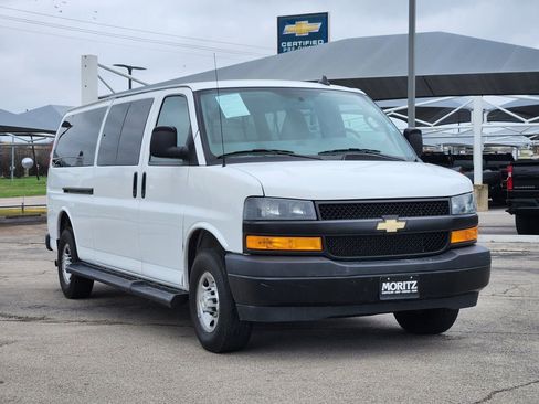 Certified 2023 Chevrolet Express 3500 LS RWD image 3