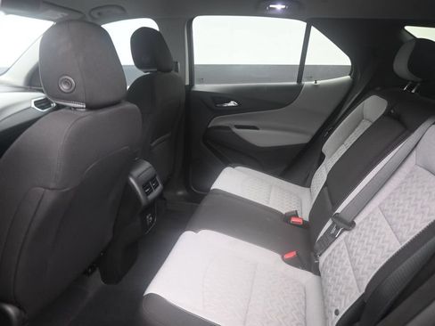 Used 2022 Chevrolet Equinox LT FWD image 13