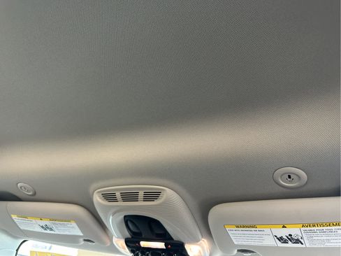 Used 2017 MINI Cooper 2-Door Hardtop image 20