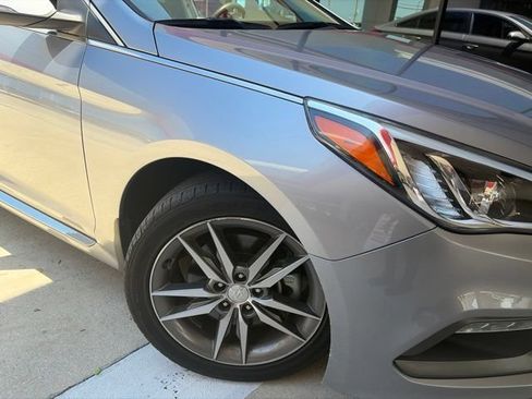 Used 2017 Hyundai Sonata Sport 2.0T FWD image 3