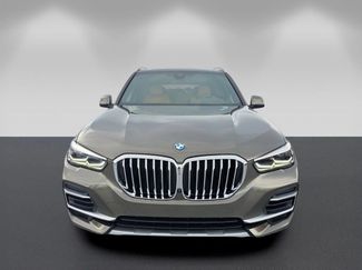 Certified 2023 BMW X5 xDrive40i w/ Premium Package AWD/4WD video 2