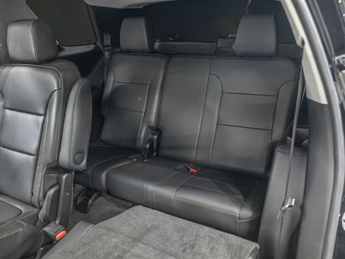 Used 2020 Chevrolet Traverse LT w/ LT Premium Package image 29