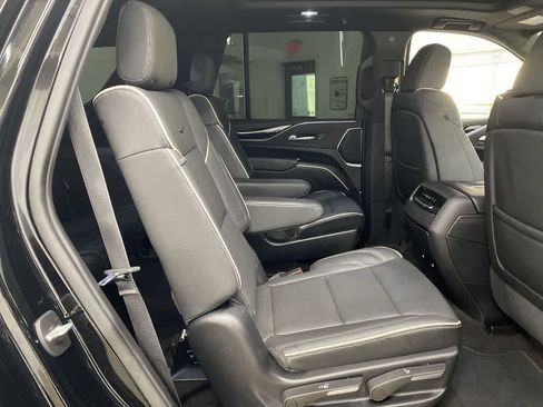 Used 2023 Cadillac Escalade Sport w/ LPO, ONYX Package AWD/4WD image 18