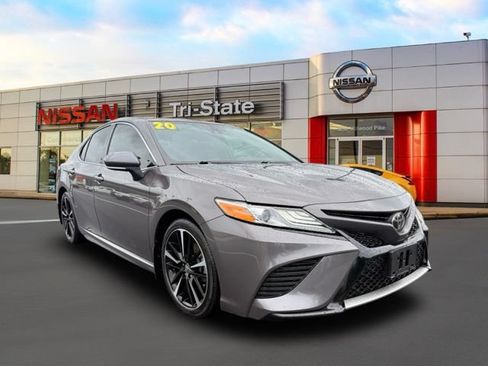 Used 2020 Toyota Camry XSE FWD image 1