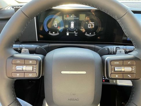 New 2026 Hyundai Santa Fe SE image 17