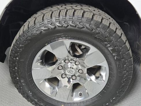 Used 2021 RAM 1500 Big Horn AWD/4WD image 4
