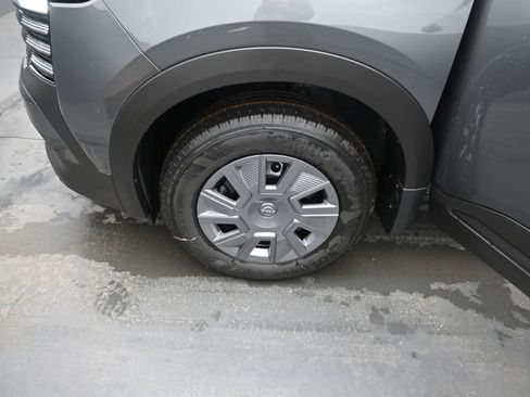 New 2026 Nissan Kicks S image 19