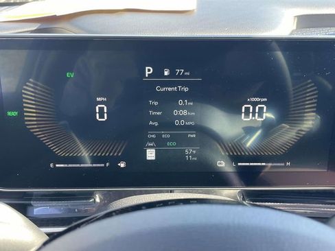 New 2026 Kia Carnival EX FWD image 30