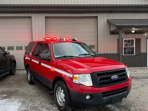 Used 2011 Ford Expedition XL w/ HD Trailer Tow Pkg image 1