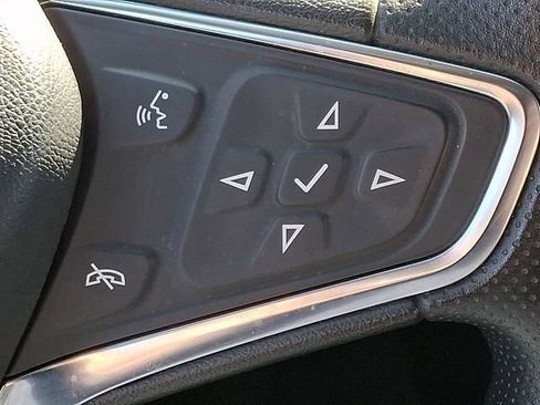 Used 2024 Chevrolet Malibu LT FWD image 21