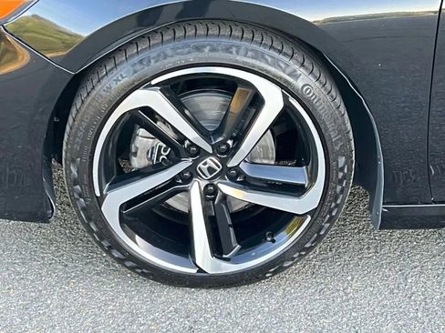 Used 2019 Honda Accord Sport image 24